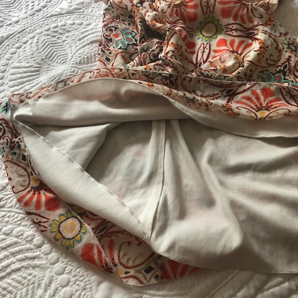 SWEET STORM Fit Flare Mini Dress Floral Ruffle V Neck Orange Cream Size Small - Picture 10 of 12